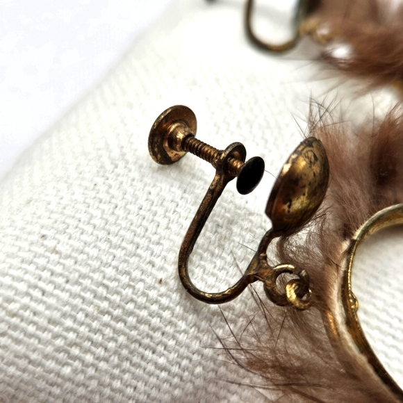 VINTAGE Genuine Mink Fur Bangle Bracelet & Hoop Earrings Set Safety Chain - Picture 6 of 7